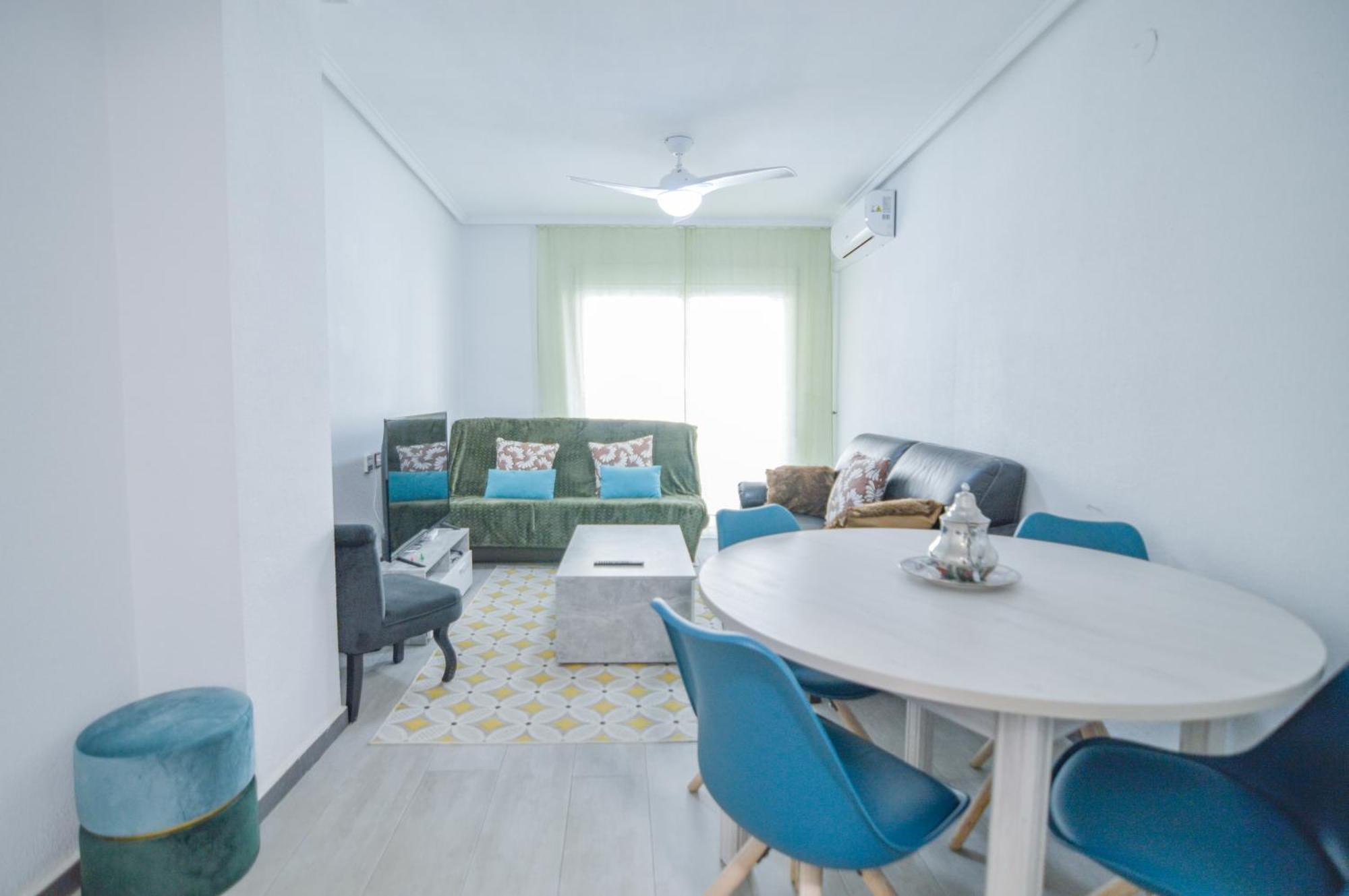 Au Coeur De Torreveija Apartamento Torrevieja Exterior foto